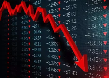 Trump Tariffs Trigger Stock Market Crash: What Investors Need to Know as S&P 500 and Dow Jones continue to fall!