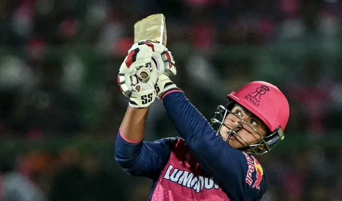 Vaibhav Suryavanshi2 Vaibhav Suryavanshi - Youngest IPL Centurion: Bihar's Vaibhav Suryavanshi Gets ₹10 Lakh Reward from CM Nitish Kumar After Record Breaking Century