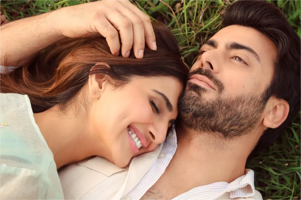 Fawad Khan’s Melodious Comeback: “Abir Gulaal” Teaser Unveils a Romantic London Tale with Vaani Kapoor