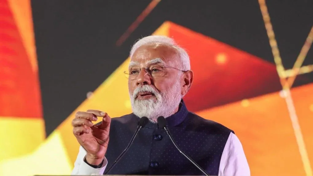 Modi and Musk Explore Future Tech Ties Between India & Tesla