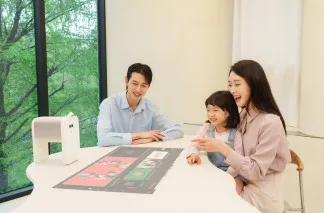 Samsung Premiere 5 Projector: Turn Any Wall Into a Touchscreen