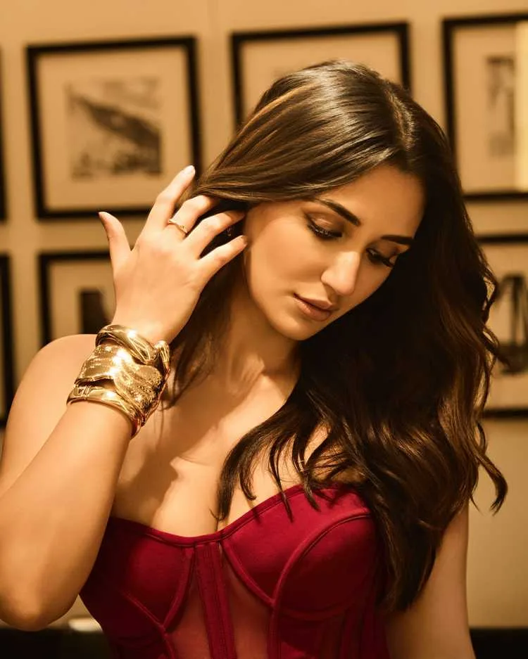 image 1942 Nikita Dutta Meteoric Rise: From TV Darling to Bollywood’s Jewel Thief in 2025