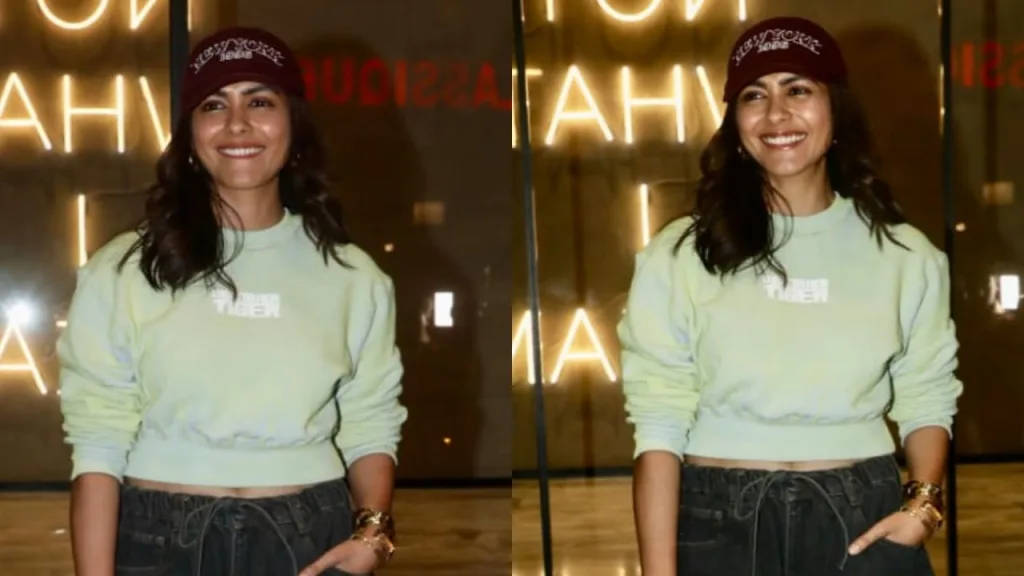 mruuns 2 Mrunal Thakur Rs 2,50,798 Miu Miu Moment: Casual Chic Redefined
