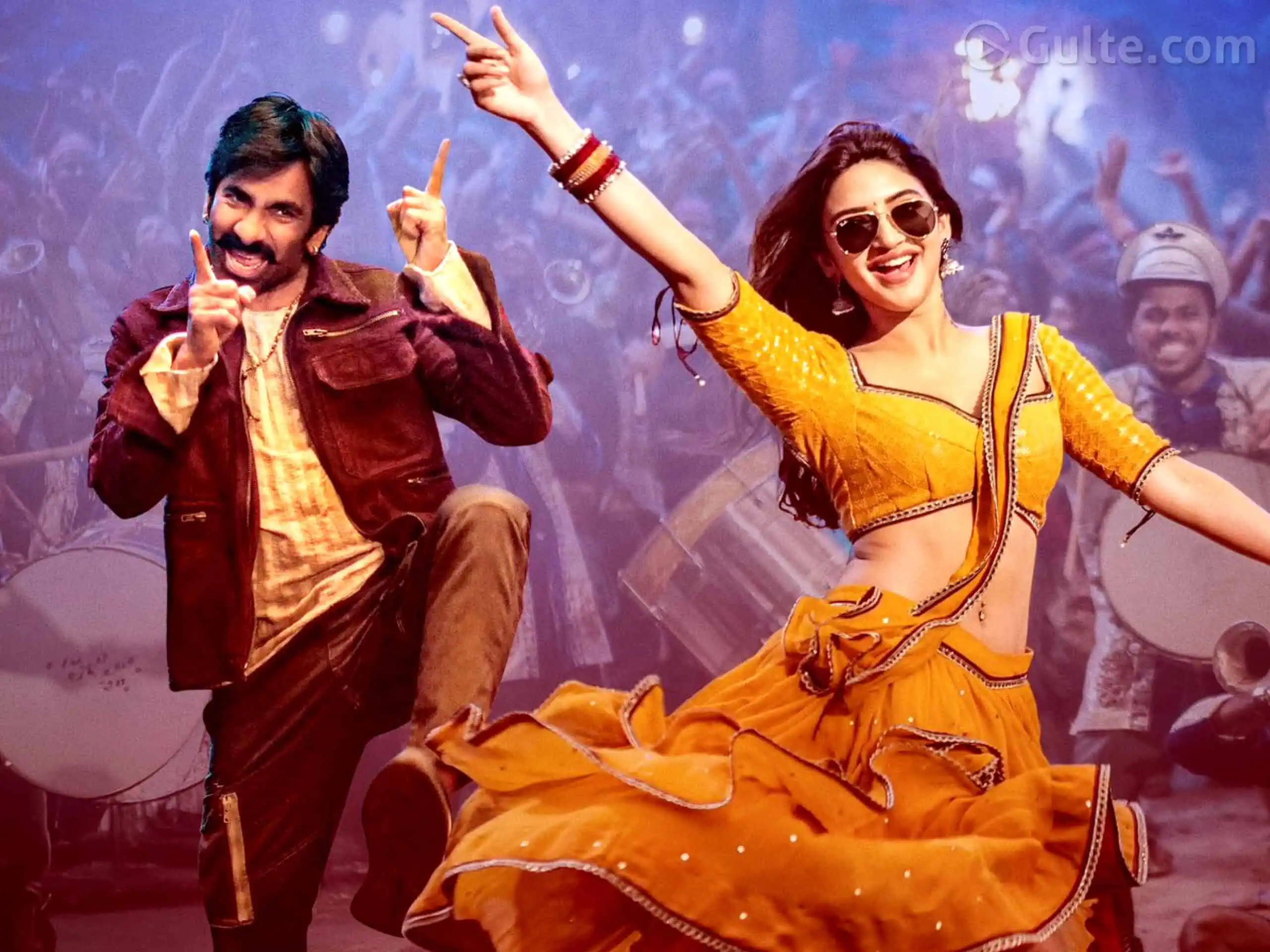 “Tu Mera Lover”: Ravi Teja and Sreeleela Set Screens Ablaze in Mass Jathara’s AI-Powered Chartbuster!