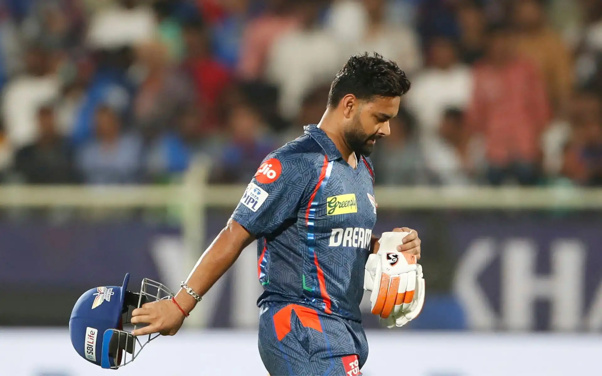Rishabh Pant’s Tough IPL 2025 Continues, But Iyer’s Move with Maxwell Works Wonders
