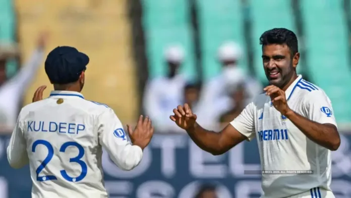 Axar and Kuldeep Move Up as Ashwin Misses Out on BCCI’s Grade A List Axar and Kuldeep Move Up as Ashwin Misses Out on BCCI’s Grade A List