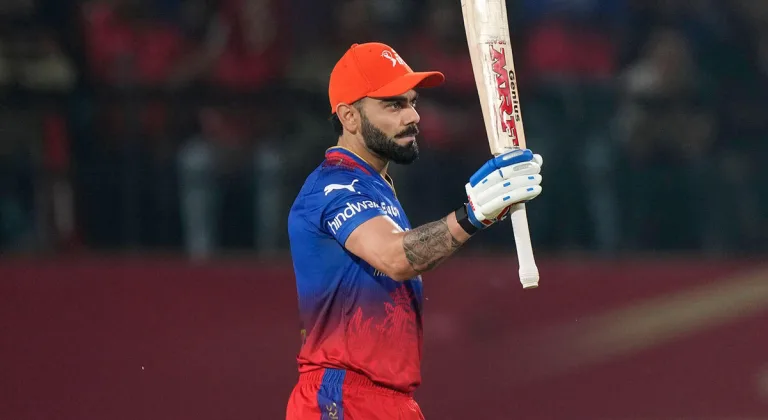 Chinnaswamy is His Kingdom — Kohli Crosses 3500 Runs at Home with Yet Another Fifty