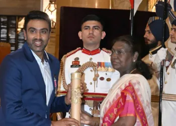 A Proud Day for Indian Cricket — R Ashwin Receives Padma Shri from President Murmu