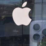 Apple May Absorb Tariff to Avoid Costly U.S. iPhone Production