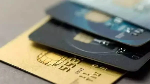 Credit cards with best travel insurance