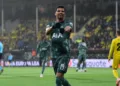Europa League 2024-25: Solanke Strikes in Arctic Showdown as Tottenham Secure Europa Final Berth in Bilbao