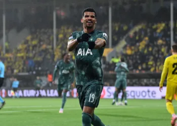 Europa League 2024-25: Solanke Strikes in Arctic Showdown as Tottenham Secure Europa Final Berth in Bilbao