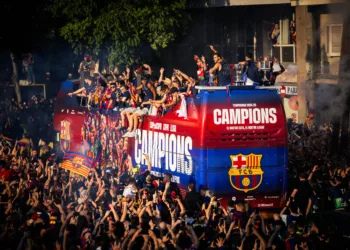 Barcelona’s Triumphant La Liga Victory: Jordi Alba’s Advice, Ancelotti’s Praise & Messi’s Congratulations