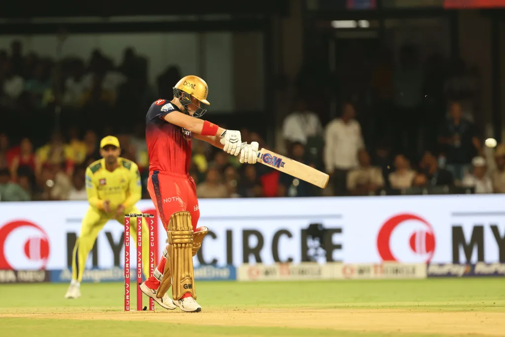 Jacob Bethell IPL 2025: RCB Top the Table with 2-Run Win Over CSK as Shepherd and Dayal Star in Thrilling Finish
