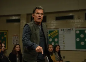Weapons Trailer: Josh Brolin Leads Chilling Search for Missing Children in Zach Cregger’s Latest Horror