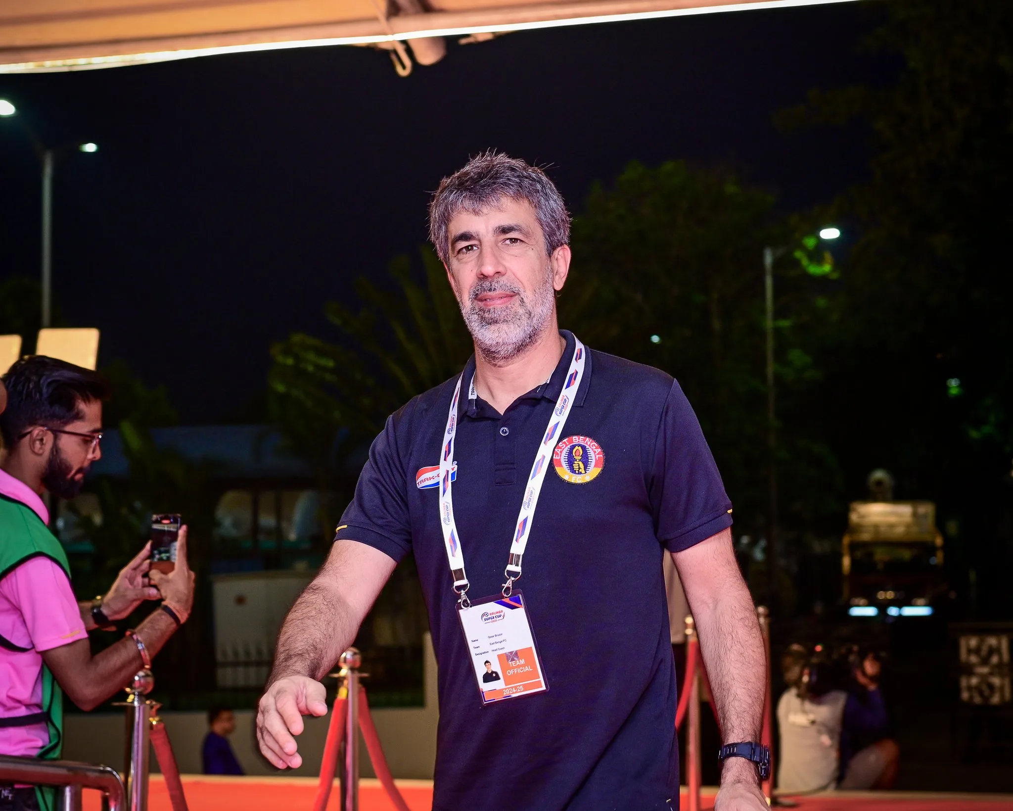 East Bengal Head Coach Oscar Bruzon