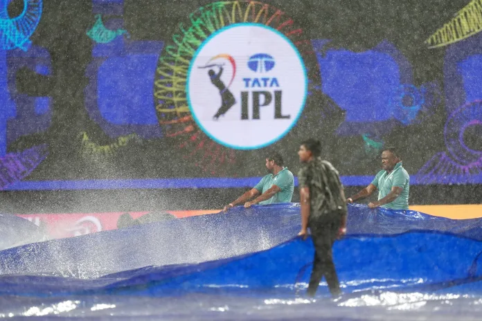 Rain Halts SRH's Playoff Hopes IPL 2025: Rain Halts SRH's Playoff Hopes and Grants DC a Reprieve as Cummins Shines in No-Result