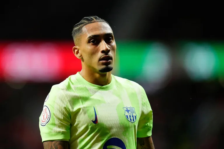 Raphinha Breaks Silence: “Neither Xavi nor the coaching staff trusted me” – Inside the Brazilian’s Barcelona Turmoil
