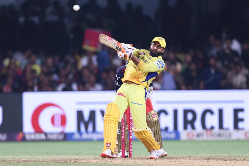 Ravindra Jadeja IPL 2025: RCB Top the Table with 2-Run Win Over CSK as Shepherd and Dayal Star in Thrilling Finish