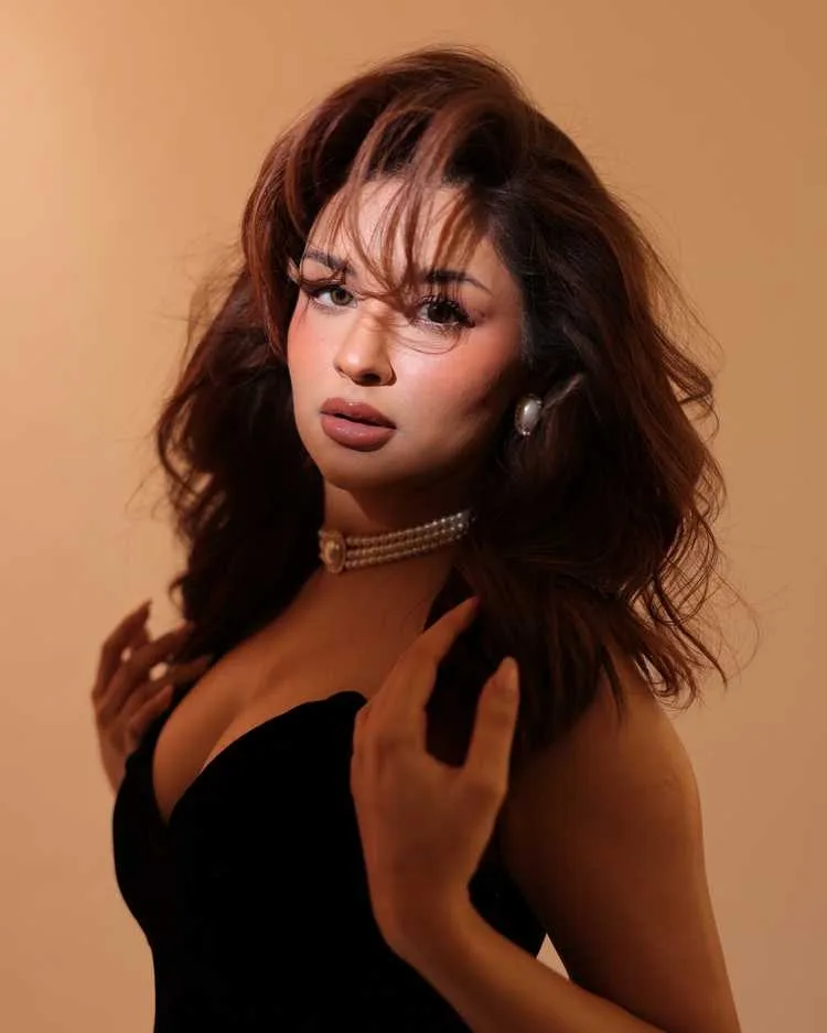 Avneet Kaur: From Dance Floors to Global Screens – A Cinematic Odyssey