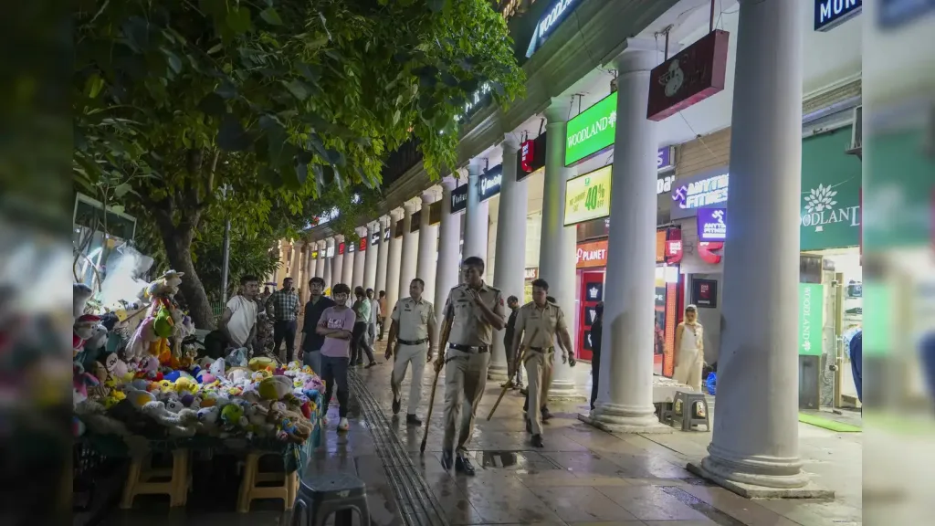 India-Pakistan War LIVE Updates: Govt Warns Any Terror Attack Will Be Seen as Act of War Amid Soaring Tensions 2 Image