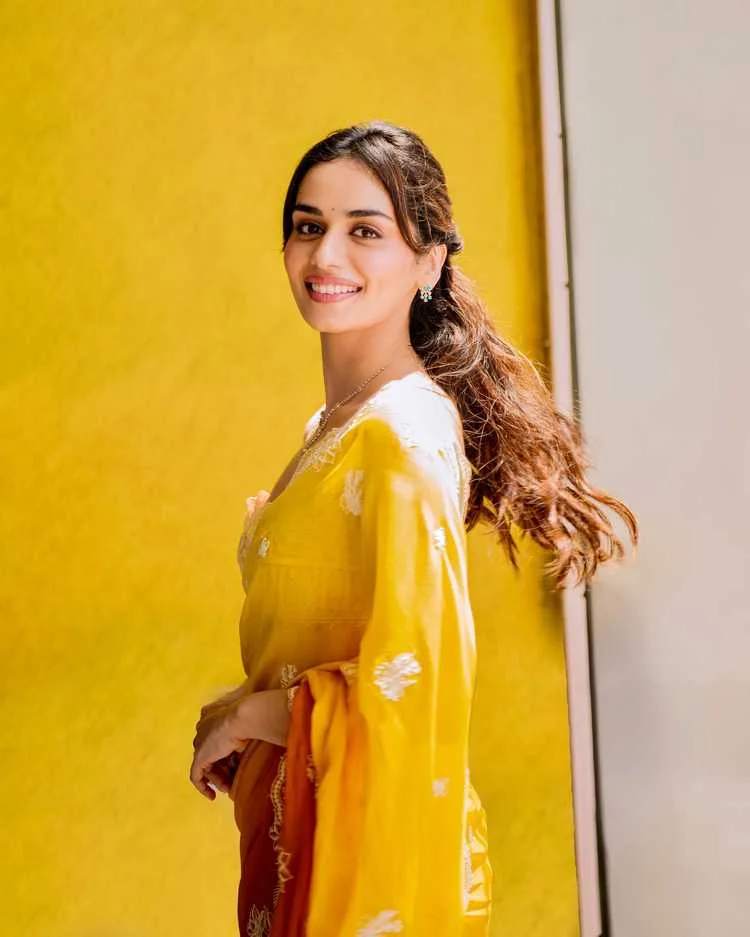 Manushi Chhillar 2025 Fashion Gallery: Redefining Elegance and Modern Glamour