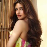 Sreeleela’s Meteoric Rise: From South Indian Sensation to Bollywood Breakthrough with Kartik Aaryan in 2025