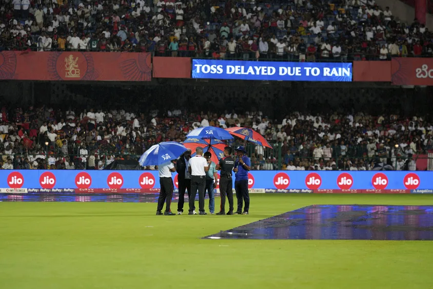 Weather Worries: Should the IPL Final Move?