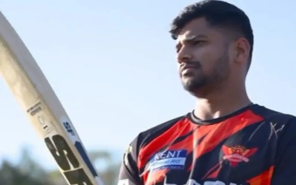 Top 5 Indian Players Who Deserved a Big Raise after IPL 2025 5 5. Aniket Verma (Sunrisers Hyderabad) – The Finisher at a Fraction of the Cost