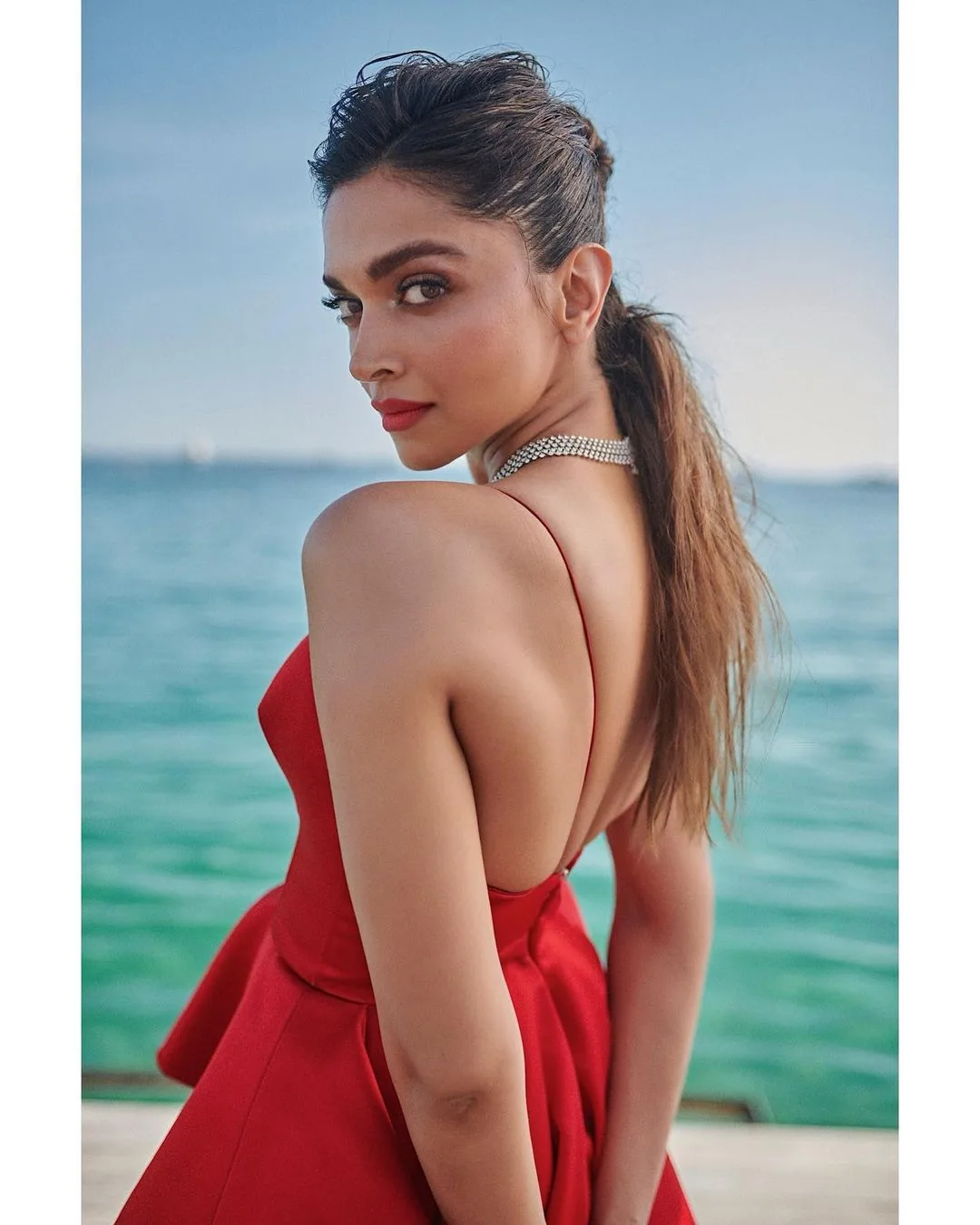 Deepika Padukone Hot