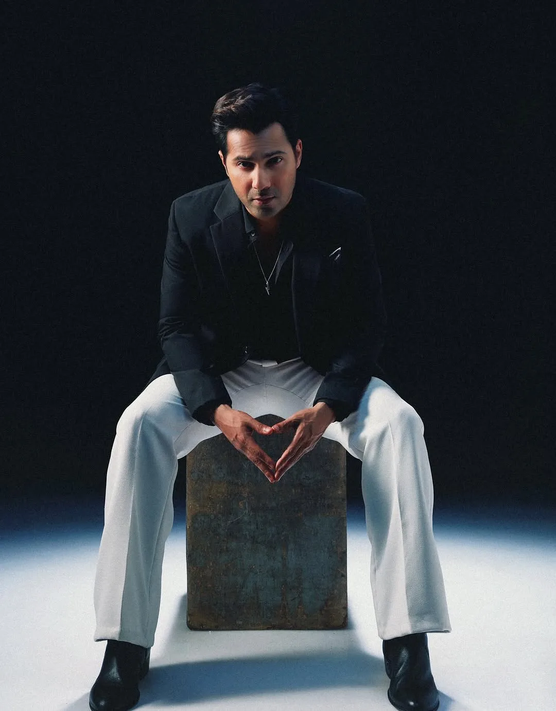 Varun Dhawan Photos