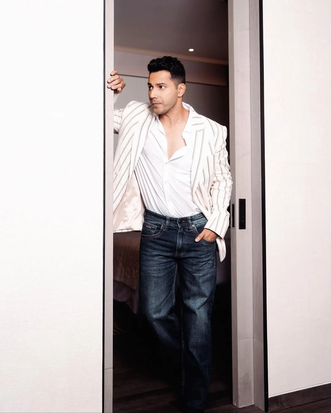 Varun Dhawan Photos