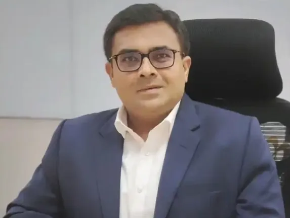 बजाज मार्केट्स 2