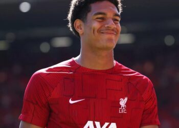 Bayer leverkusen sign jarell quansah