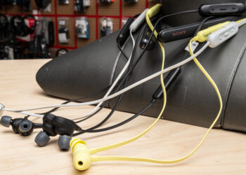 Best neckband earphones