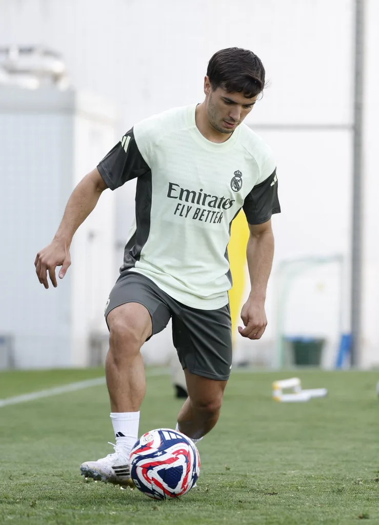 Brahim Diaz Commits Future to Real Madrid with Long-Term Contract Renewal until 2031 1 Brahim díaz