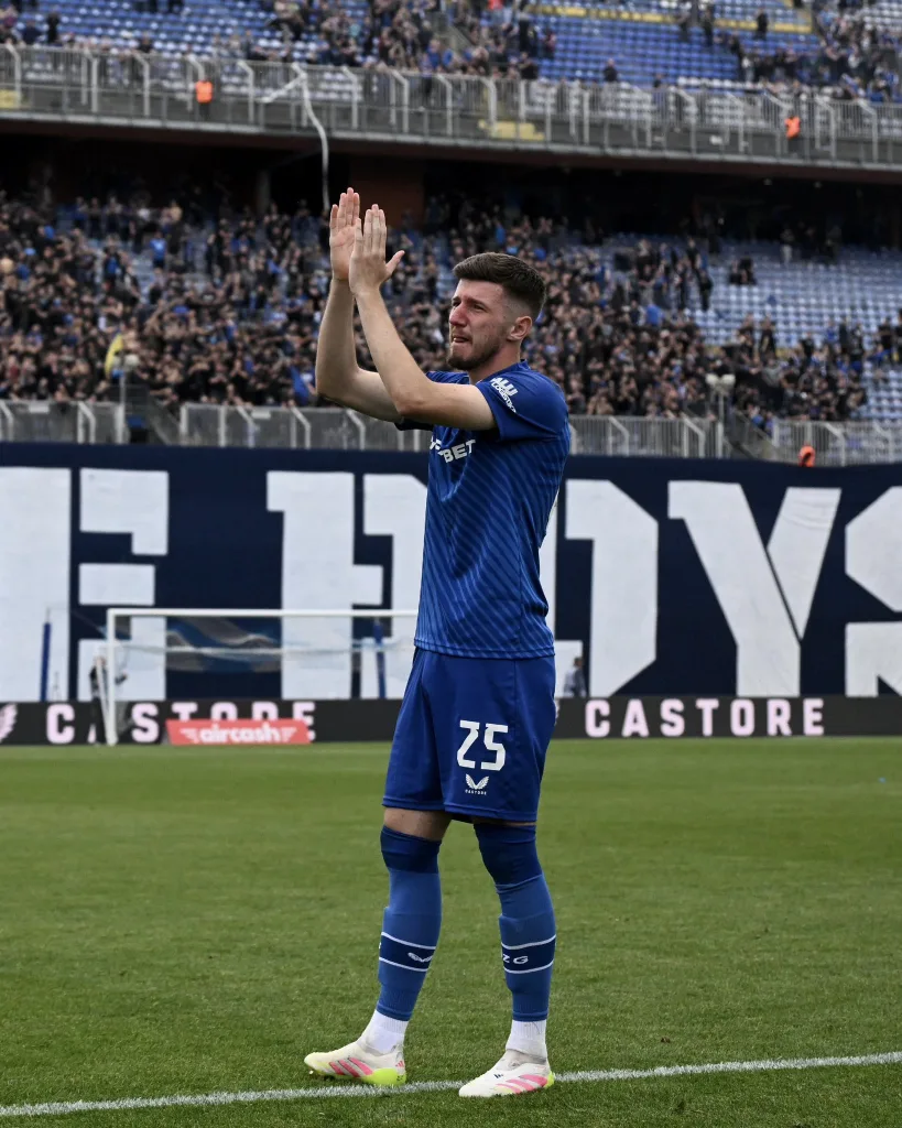 Inter sign peter sucic