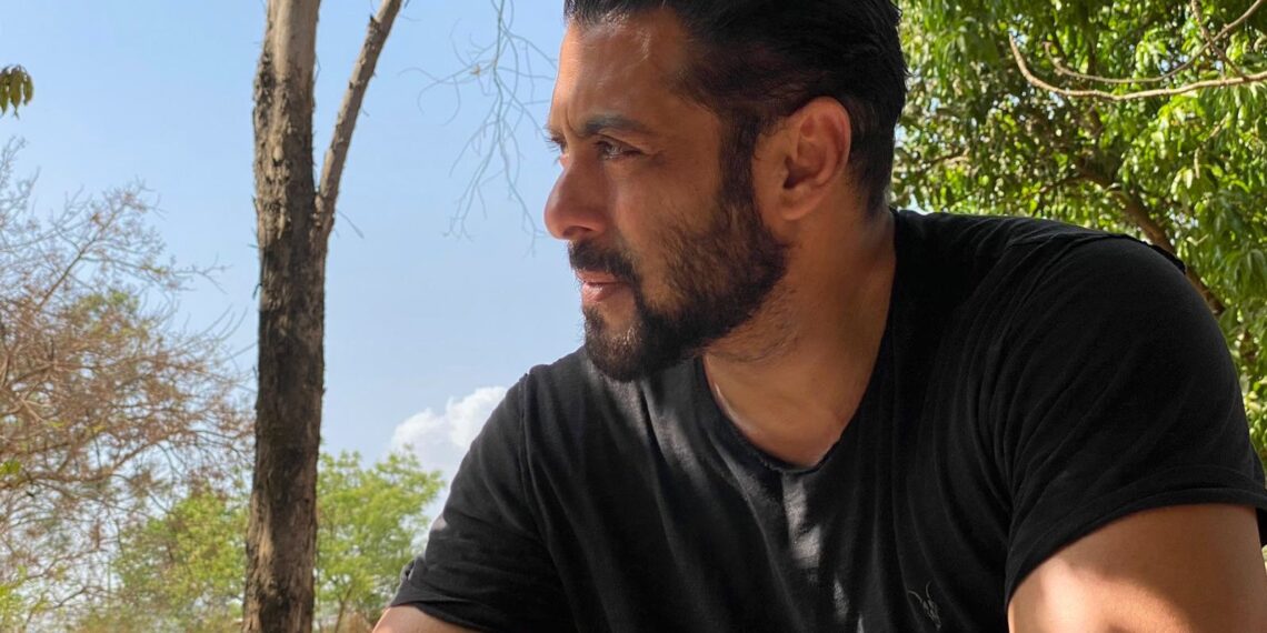 Salman khan in his farmhouse