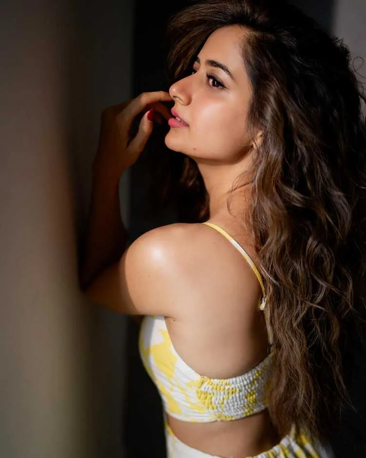 Ashika Ranganath: Rising Star of South Indian Cinema - Latest Movies, Photos, and Biography 2025 8 Image