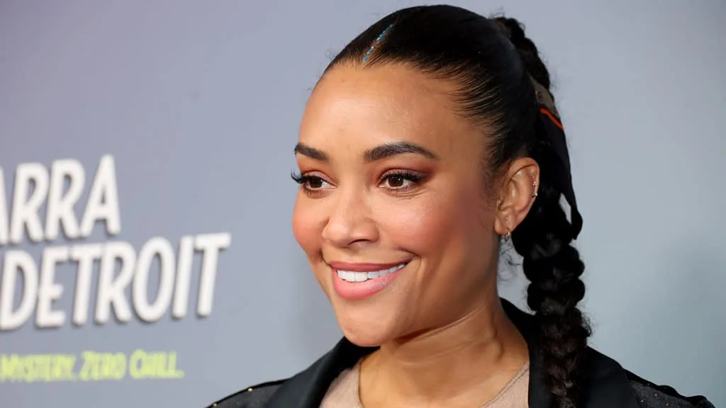 Shaquille O'Neal Girlfriend 2025: NBA Legend's Romance with Annie Ilonzeh and Complete Dating History 1 Shaquille