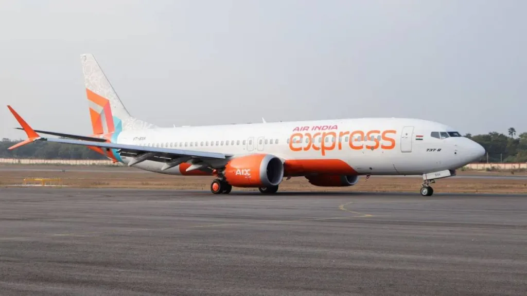 Air India Express Flight Delayed 7 Hours Due to Technical Snag on Kolkata-Ghaziabad Route 2 Image
