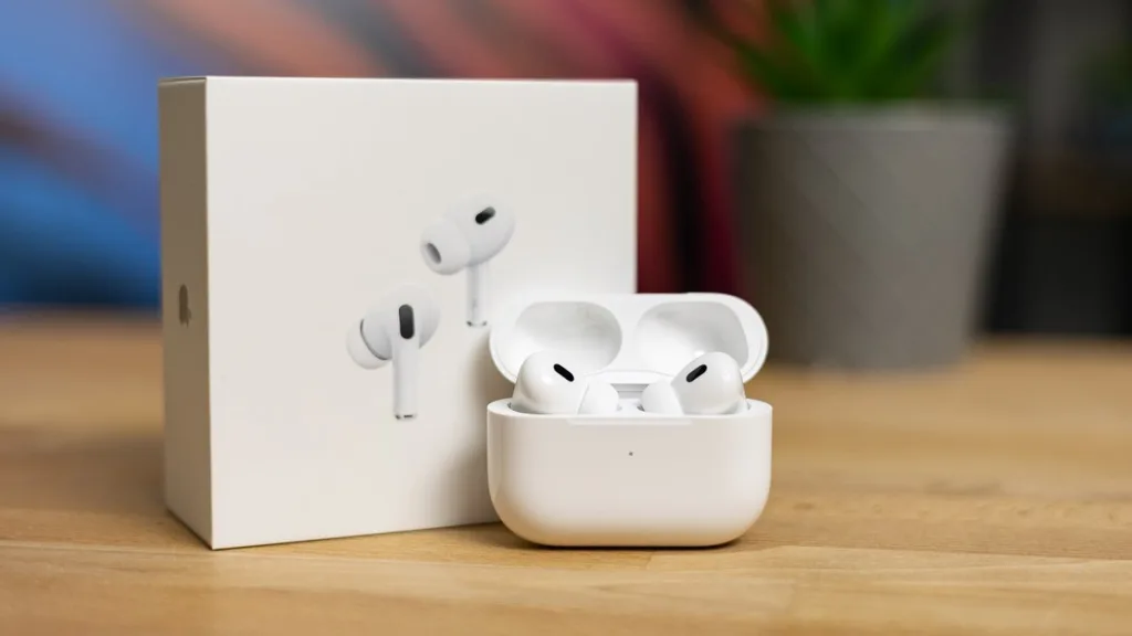 AirPods Pro 3 Delayed Until 2026: Apple Breaks Hearts Again