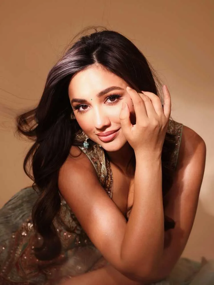 Akanksha Sharma: From Tiger Shroff's Disco Dancer Fame to Telugu Cinema's Laila 2025 - Rising Star's Complete Journey 1 Akanksha Sharma