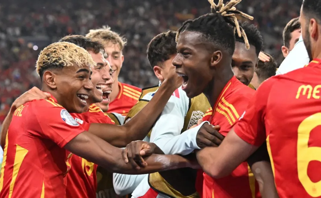 Nico Williams to Barcelona: The Transfer Saga That Has Fans on the Edge of Their Seats 2 Nico Williams to Barcelona: The Transfer Saga That Has Fans on the Edge of Their Seats