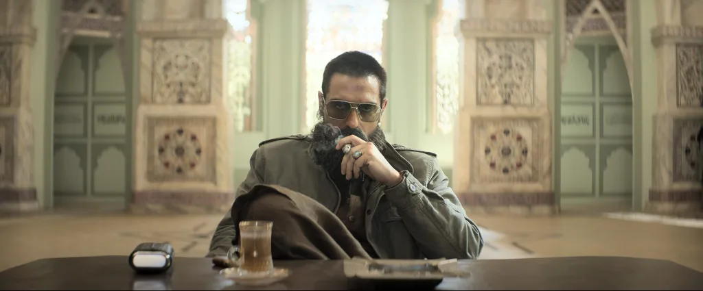 ‘Dhurandhar’ First Look: Bloodied, Bold & Blazing — Ranveer Singh Ignites Screen with Intense Avatar on His 40th Birthday 5 Arjun rampal