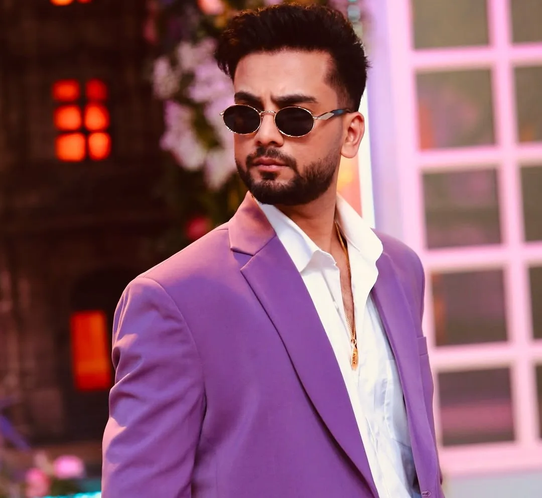 Elvish Yadav Drops Major Marriage Hint on Laughter Chefs 2: Wedding Bells in 2025?
