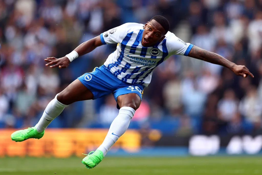 AC Milan Close to €20M Pervis Estupinan Deal as Brighton Talks Accelerate