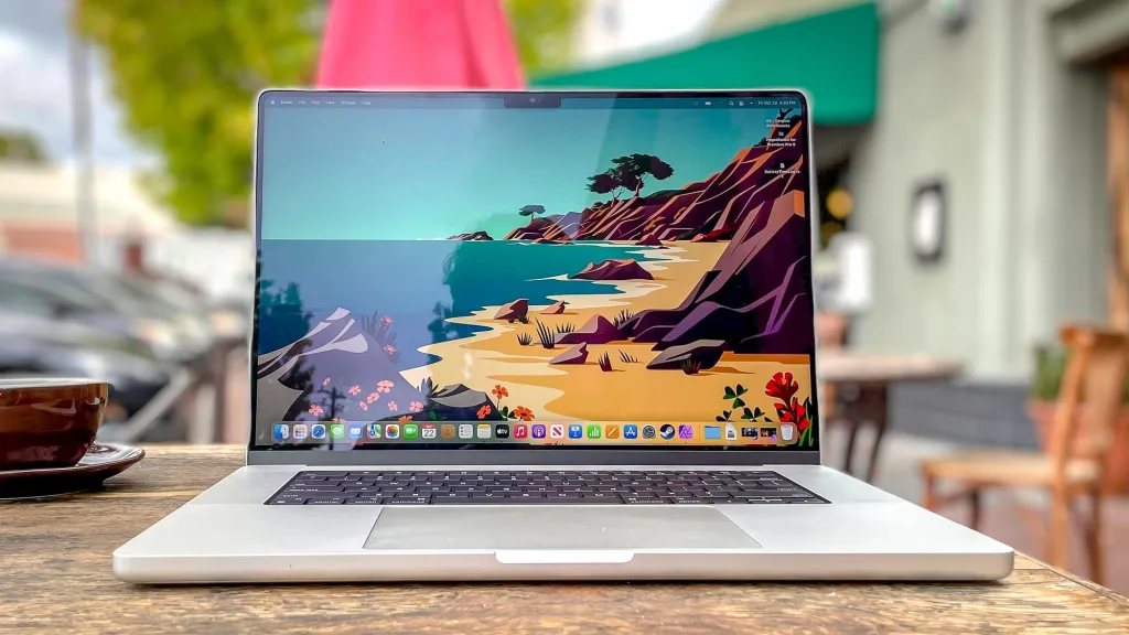 MacBook Pro OLED Display Coming 2026: No Notch, Major Redesign 2 Macbook pro oled 2