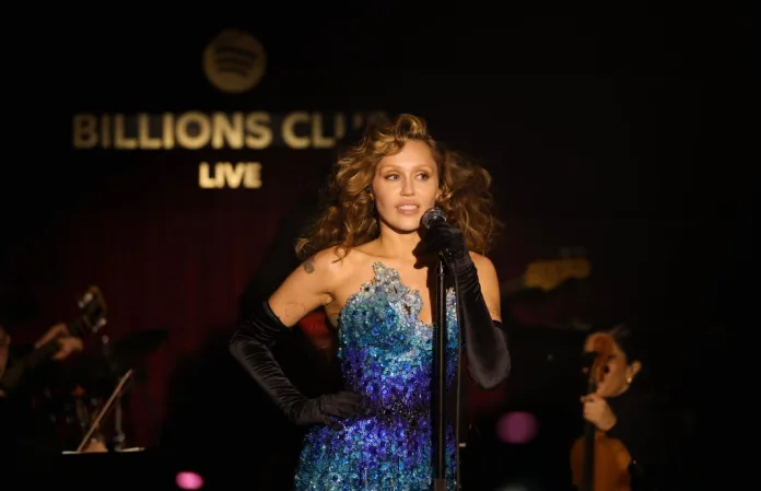 Miley Cyrus Miley cyrus