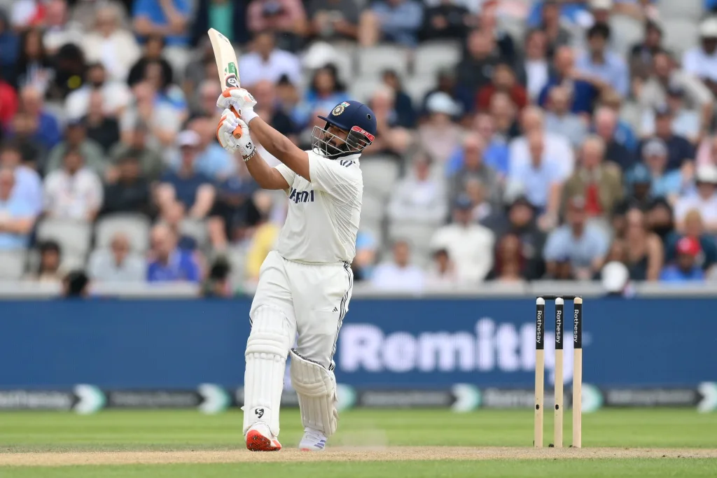 Rishabh Pant's Fearless Promise to Ravi Shastri: "Even With A Broken Finger, I'd Still Play" - Wicketkeeper's Courage Defines England vs India 4th Test 4 Pant